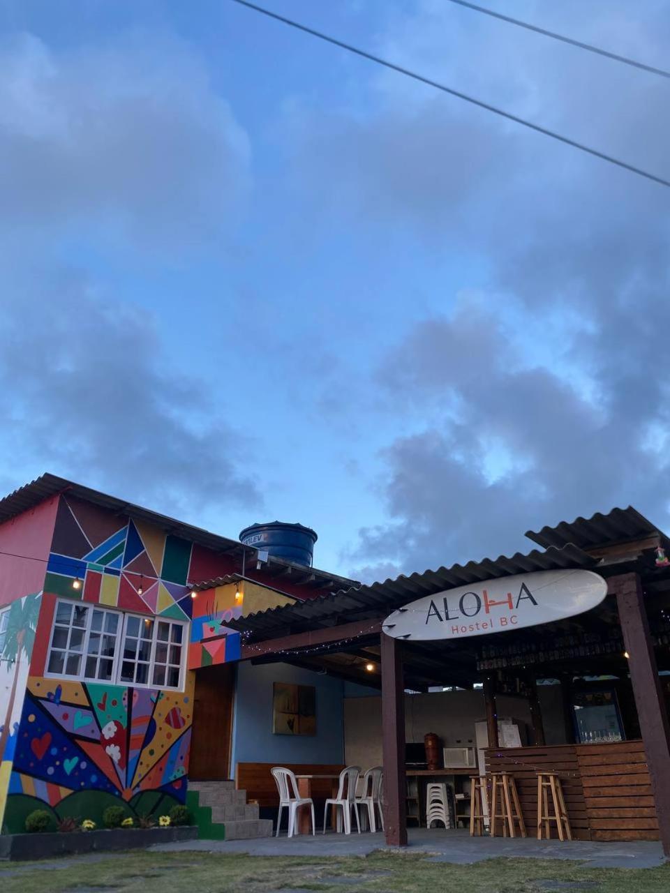 Aloha Hostel Bc Balneário Camboriú Екстериор снимка