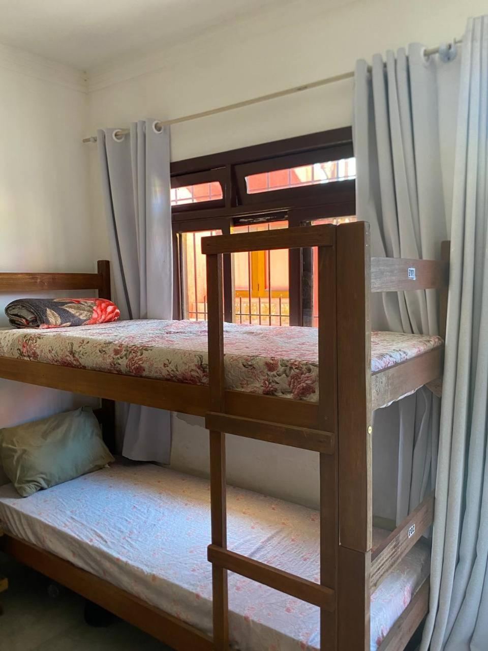 Aloha Hostel Bc Balneário Camboriú Екстериор снимка